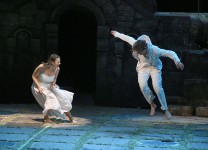 у виставі Джульєтта і Ромео 