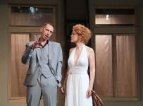 у виставі Безіменна зірка 