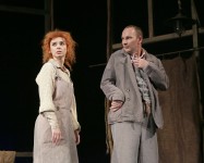 у виставі Каліка з острова Інішмаан 