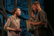 у виставі Переклади 