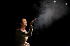 у виставі Україна в огні 