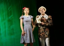 Олександр Валюк, Катерина Школа