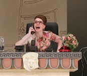 у виставі Потрібен брехун! 