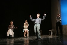 у виставі Вид з мосту 