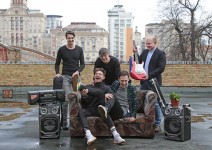 у виставі Молитва за Елвіса 